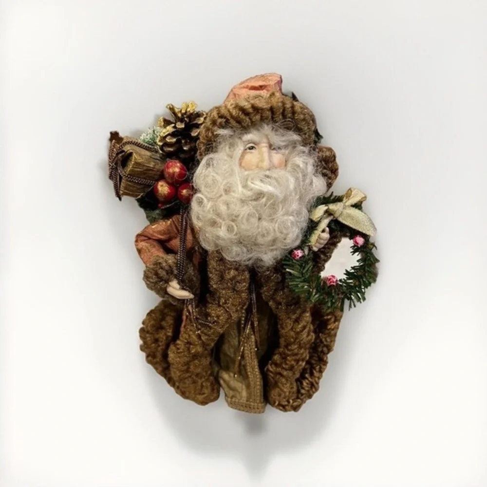 VINTAGE VICTORIAN SANTA FABRIC FATHER CHRISTMAS w/wreath &‎ Bag